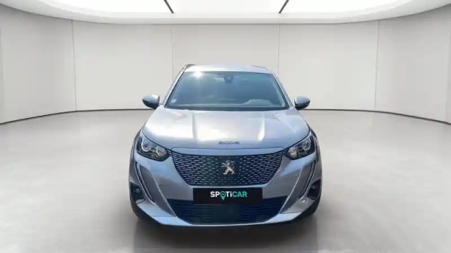 Peugeot 2008 moteur électrique 136 ch — photo 10