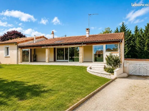 Maison 190m2 avec piscine et sauna