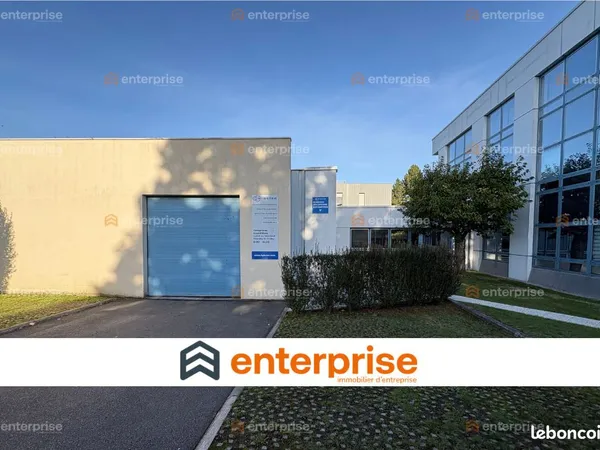 Local d'activité 405 m²