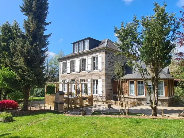 Propriété de caractère en Normandie - 2 maisons - 2ha