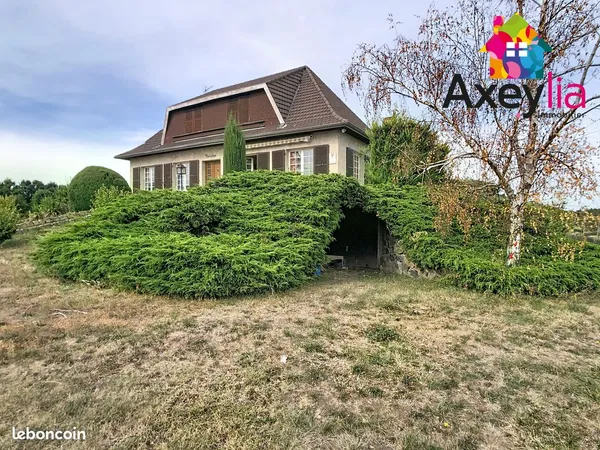 Maison 10 pièces 147 m²