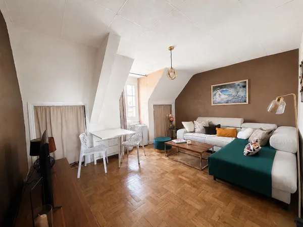 Appartement 2 chambres centre ville 2h30 Paris