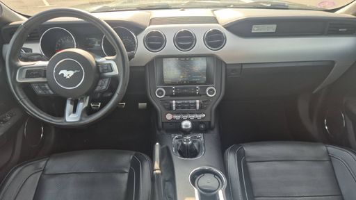 Ford Mustang 5.0 V8 421 - Gt Fastback – 2016 – 130115 km – Essence – Boîte Manuelle — photo 27