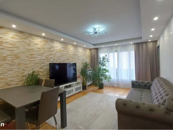 Appartement 82.11m Neuilly Sur Marne