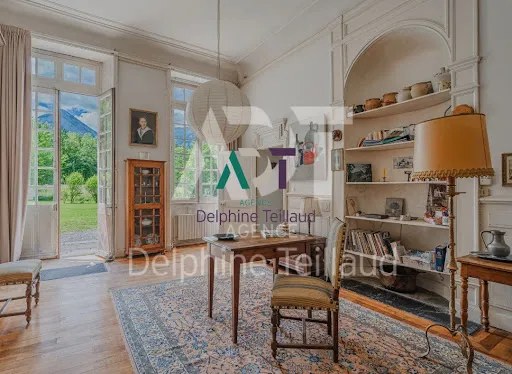 Appartement 6 pièces 170 m²