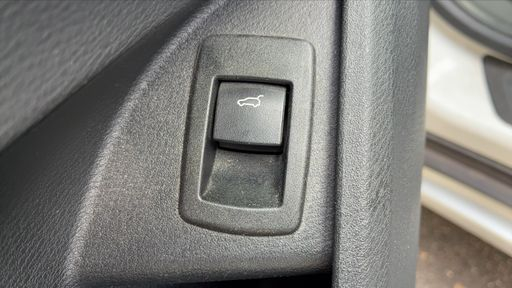 BMW X1 sDrive 18i 140 DKG7 - Xline – 2018 – 77050 km – Essence – Boîte Automatique — photo 21