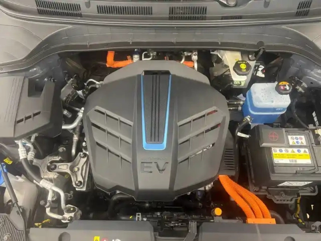 Hyundai Kona electrique 64 kwh - 204 ch — photo 21