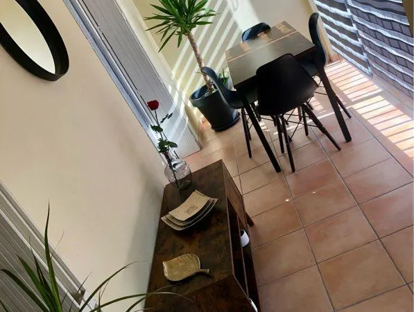 T2 53m2 + terrasse-Les Lônes-700m de la plage