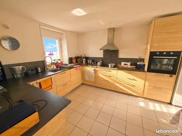 Maison 7 pièces 105 m²