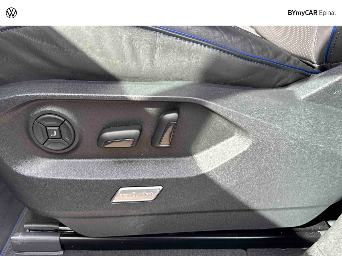 Volkswagen Touareg 3.0 TSI eHybrid 462 ch Tiptronic 8 4Motion — photo 26