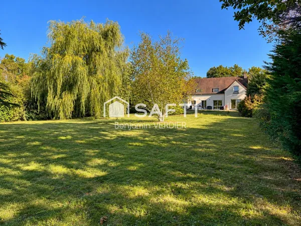 Maison familiale 5 chambres - terrain 2 433 m²