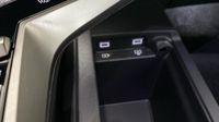 Peugeot 5008 Hybrid 145ch GT e-DCS6 — photo 28
