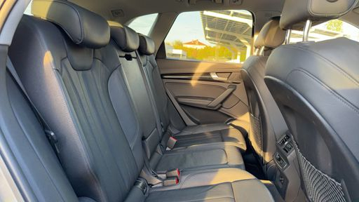 Audi Q5 2.0 TDI 190 Quattro S-Tronic7 - Avus – 2020 – 67650 km – Diesel – Boîte Automatique — photo 13
