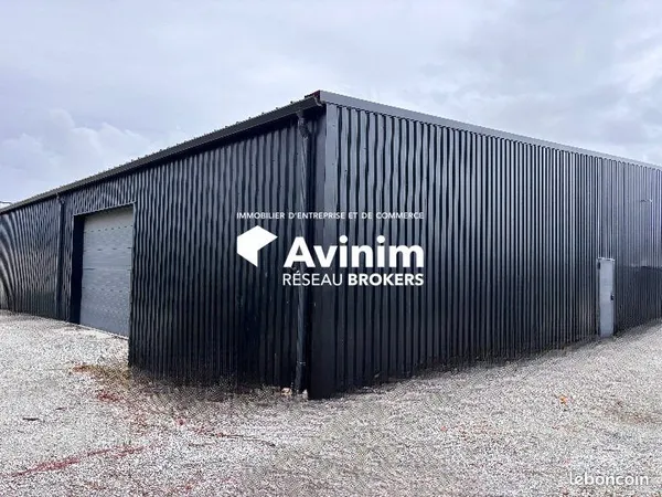 Local 600 m² Castelnaudary
