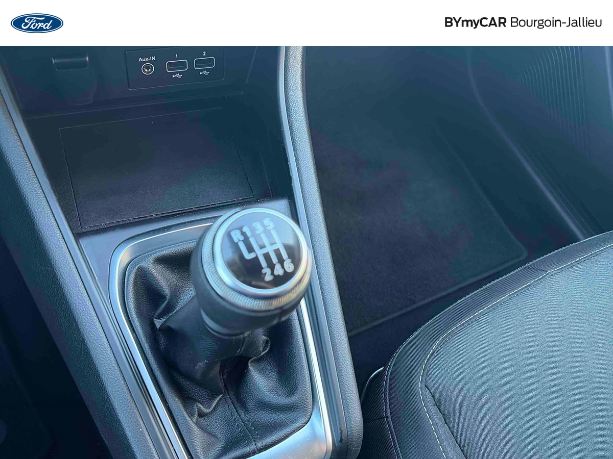 Renault Captur TCe 90 — photo 22