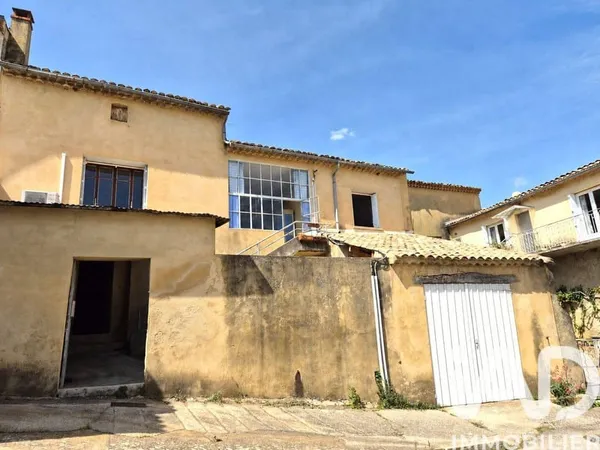 Maison de plain-pied 4 pièces 99 m²