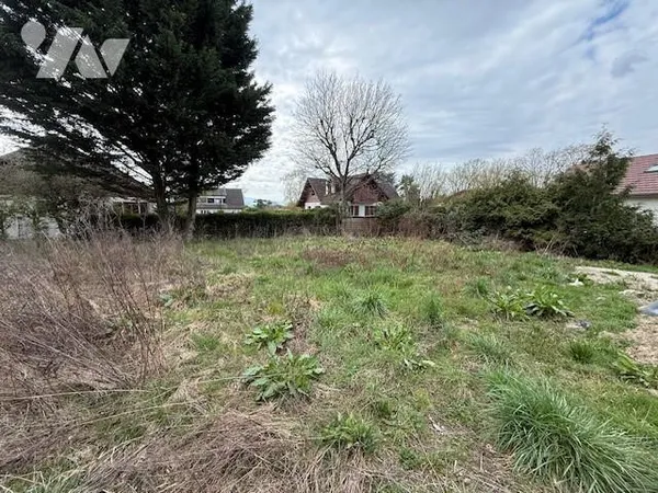 Terrain 536 m²