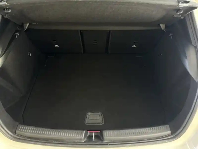 Mercedes Classe A 200 amg line 163 premium plus — photo 10