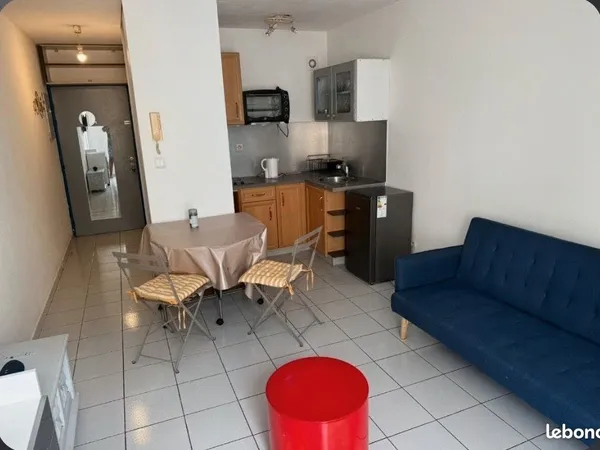 Magnifique studio meublé avec goût 25 m2