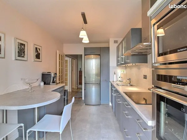 Appartement 2 pièces 58 m²