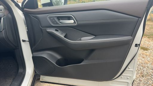 Nissan X-Trail 1.5 DIG-T 213 e-power e-Force 4WD - Tekna – 2023 – 71941 km – Hybride essence – Boîte Automatique — photo 36