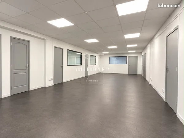 Bureaux 150 m² Montreuil
