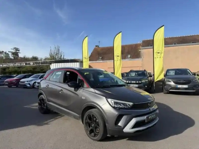 Opel Crossland 1.2 turbo 110ch gs line — photo 3