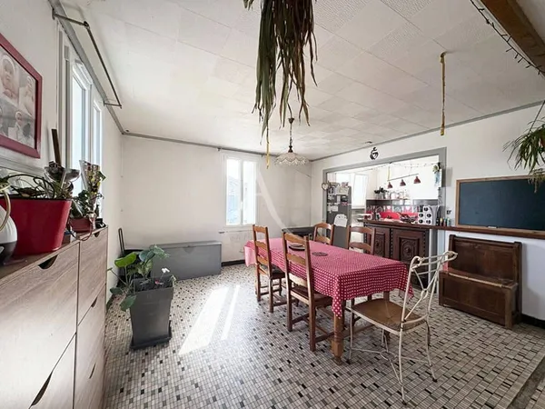 Maison 7 pièces 175 m²