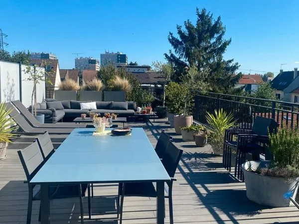 Appartement 4 pièces 76 m² - Terrasse 61 m² - Garage - Neuilly-sur-Marne