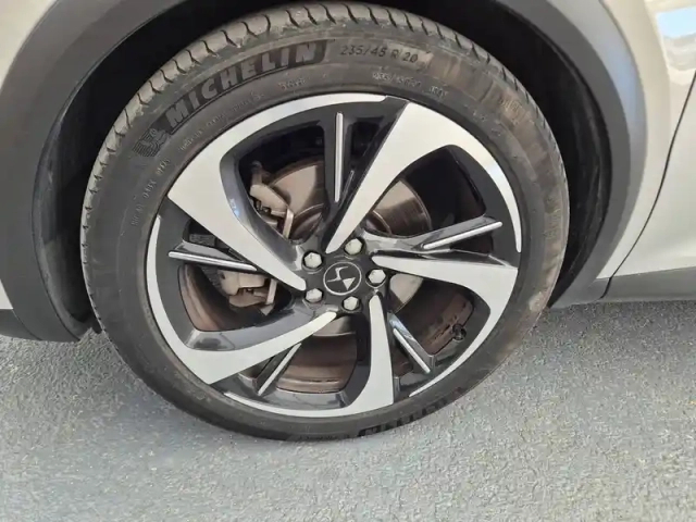 Ds Ds 7 ds7 crossback hybride 300 e-tense eat8 4x4 — photo 26