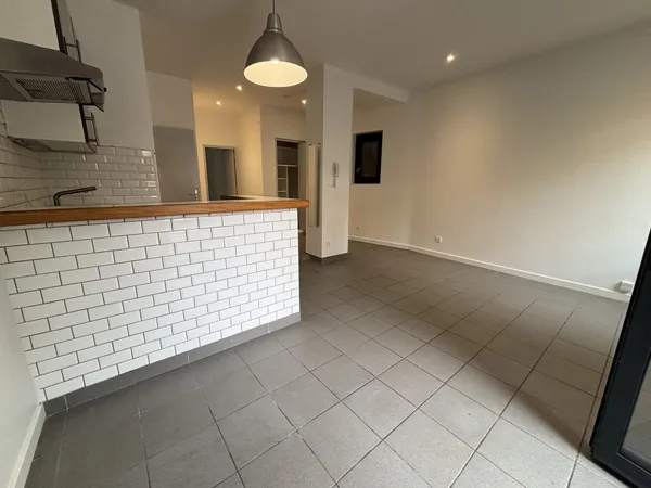 TOULOUSE CENTRE, JEAN-JAURES, Beau T2 de 41 M² avec terrasse, c