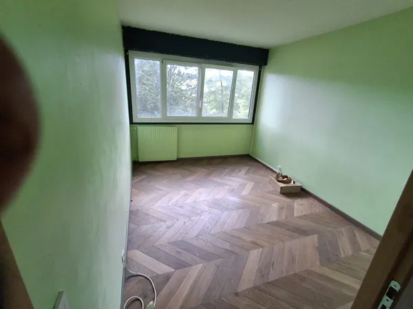 Loue appartement - 4 pièces, 84 m²
