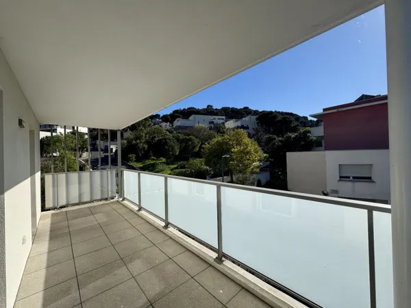 Appartement 4 pièces 77 m²