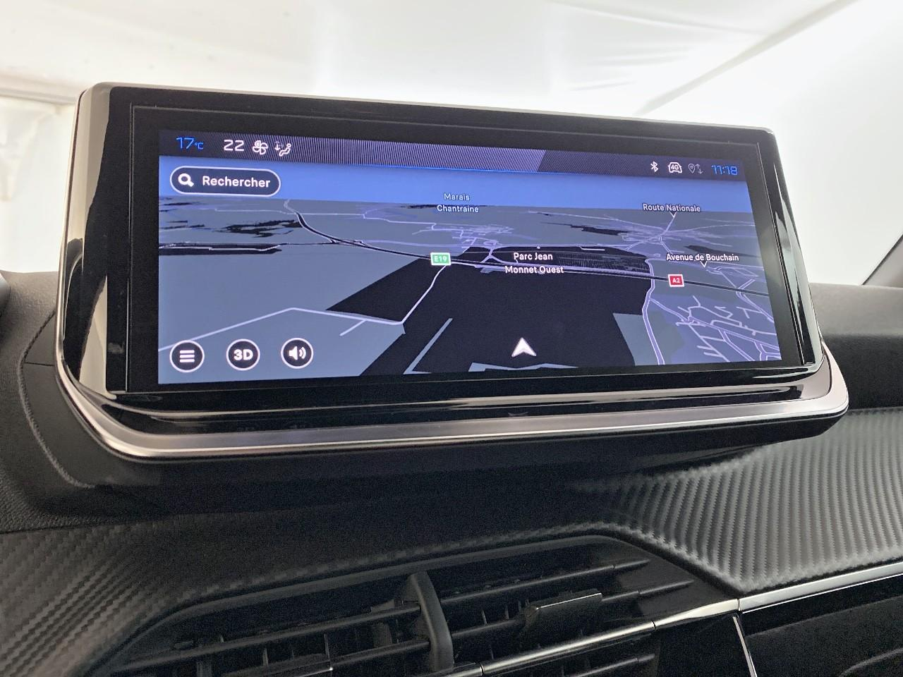 Peugeot 2008 hybrid 145 e-dcs6 allure — photo 16