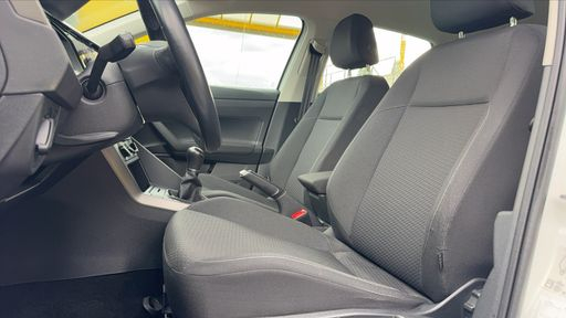 Volkswagen Polo 1.6 TDI 95 - Lounge – 2020 – 129662 km – Diesel – Boîte Manuelle — photo 6