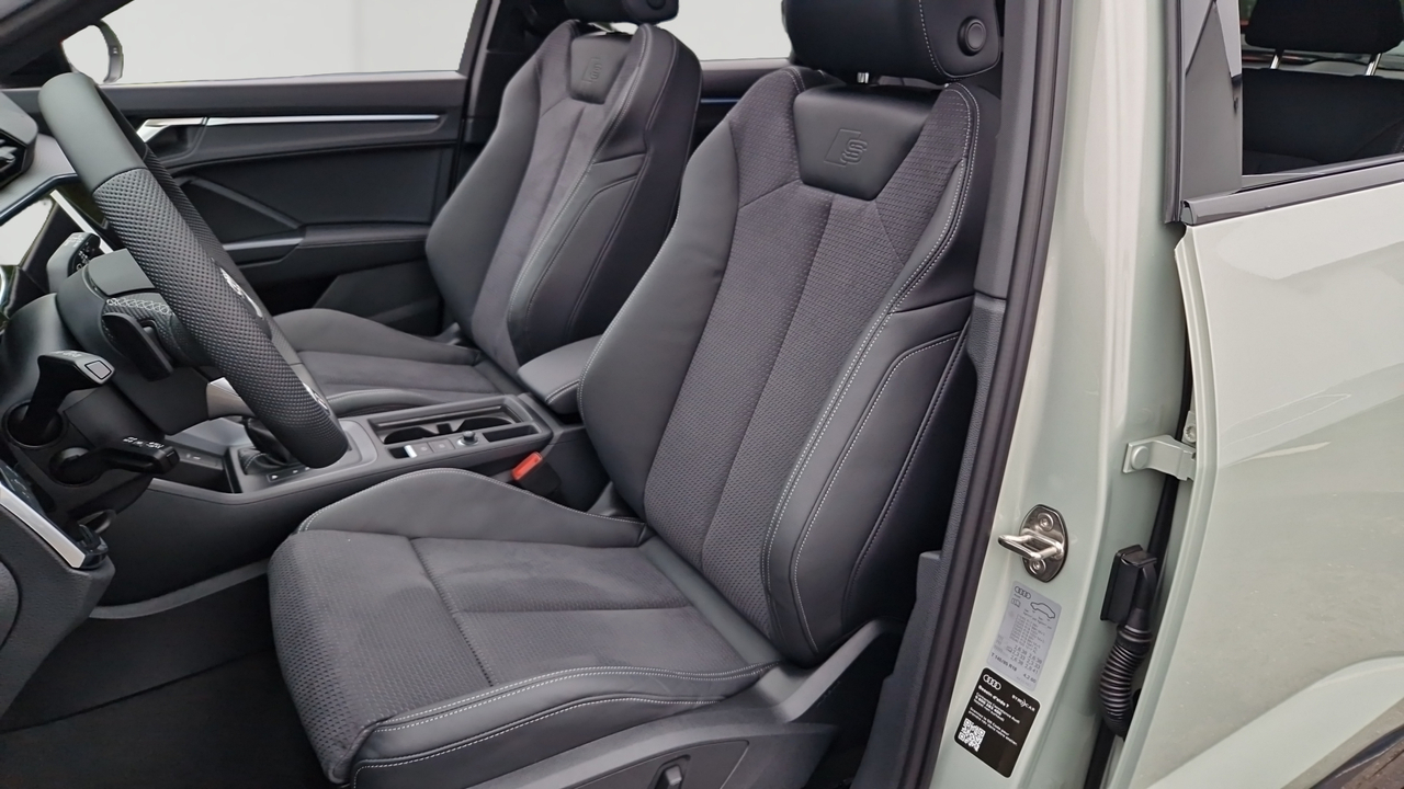Audi Q3 Sportback 35 TFSI 150 ch S tronic 7 — photo 17