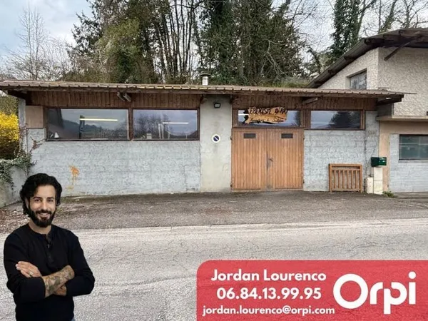 Local 2 pièces 67 m²