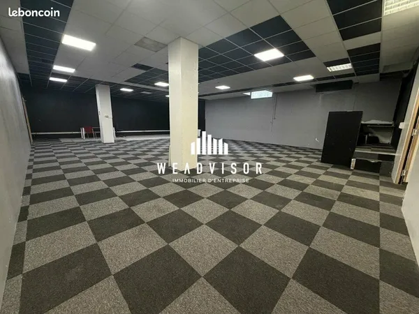 LOCAL D'ACTIVITE 300 m² JOUÉ-LÈS-TOURS