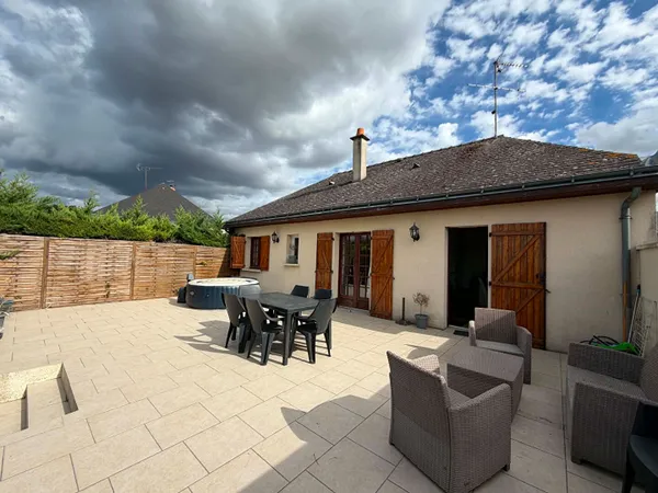 Maison Bellevigne Les Chateaux 5 pièce(s) 82 m2