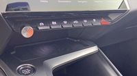 Peugeot 308 1.2 PureTech 130ch S&S Allure Pack — photo 15