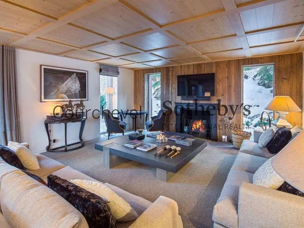 Chalet 8 pièces 350 m²