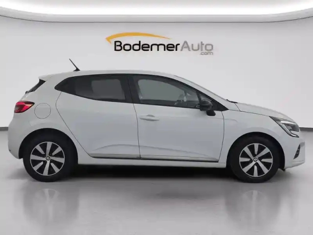 Renault Clio tce 90 — photo 31