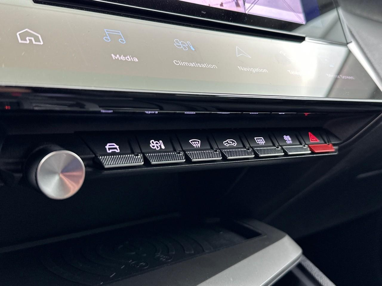 Peugeot 308 hybrid 145 e-dcs6 allure — photo 27
