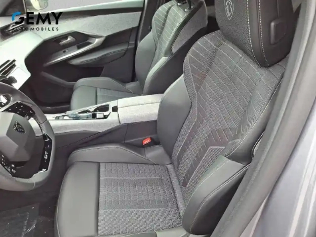 Peugeot 3008 hybrid 145 e-dcs6 — photo 28