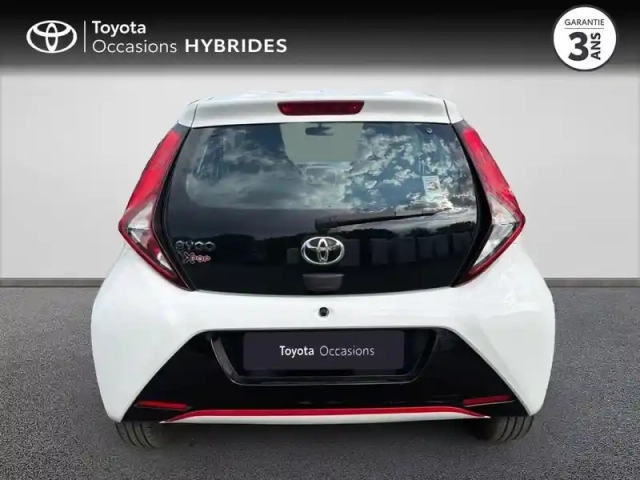 Toyota Aygo 1.0 vvt-i 69ch x-play 5p — photo 4
