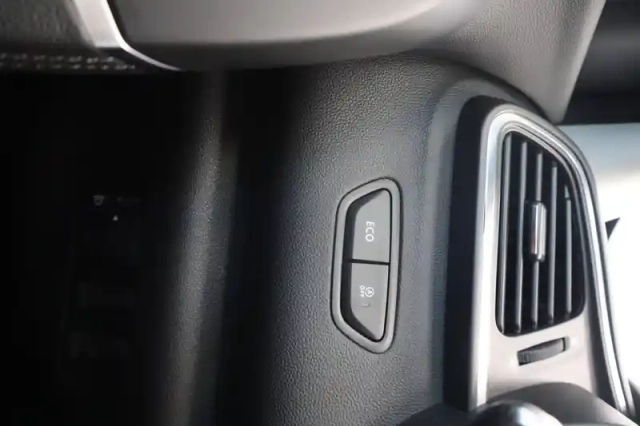 Renault Kadjar blue dci 115 — photo 41