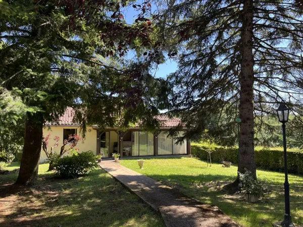 Maison + Dépendance + Vue !