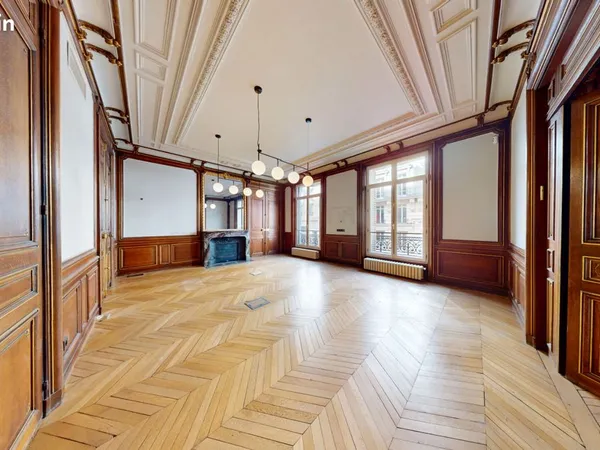 Appartement 9 pièces 287 m²