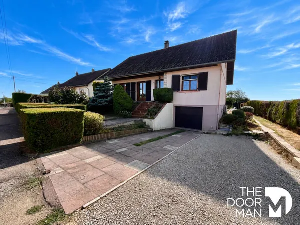 Maison 52200