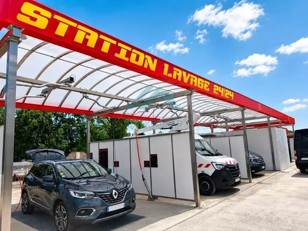 Local d’activité et entrepôt Vente Kœnigsmacker   715000€